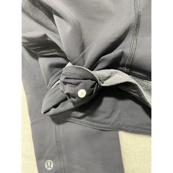 Lululemon Gray Running Capri Leggings Size 6 | Zip Pockets & Reflective Trim - Picture 8 of 10